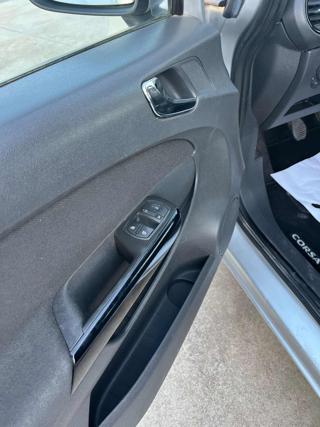 OPEL Corsa usata, con Cruise Control