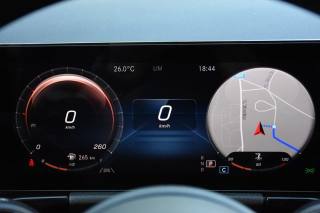 MERCEDES-BENZ GLA 200 usata, con MP3