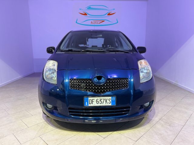 TOYOTA Yaris usata 0