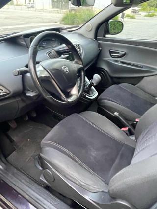 LANCIA Ypsilon usata, con Servosterzo