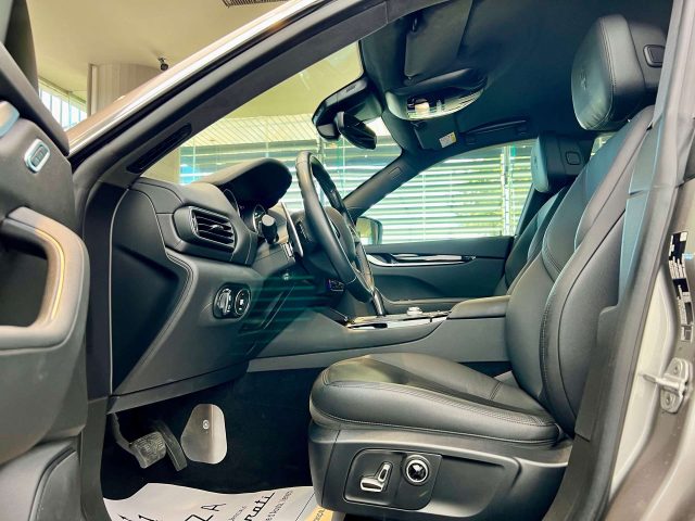 MASERATI Levante usata, con Regolazione elettrica sedili