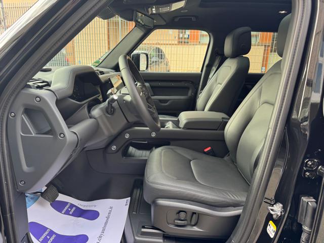 LAND ROVER Defender usata, con Autoradio