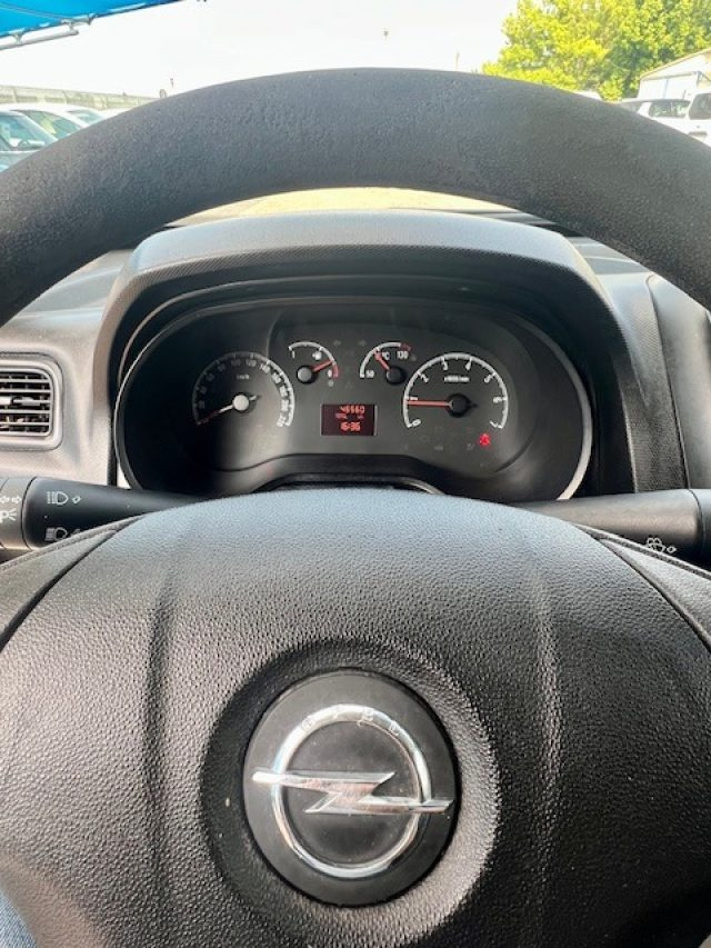 OPEL Combo usata 15