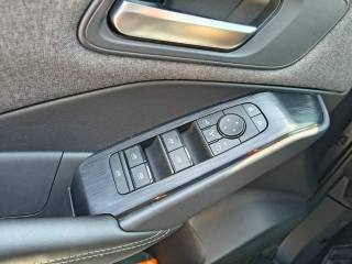 NISSAN Qashqai usata, con Alzacristalli elettrici