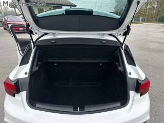 OPEL Astra usata, con Servosterzo