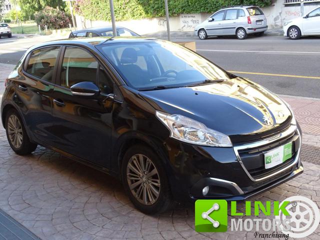 PEUGEOT 208 usata, con Airbag laterali