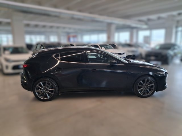 MAZDA 3 usata, con Alzacristalli elettrici