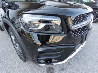 MERCEDES-BENZ GLB 200 usata, con Chiusura centralizzata