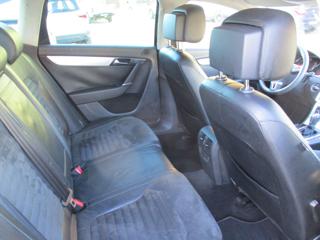 VOLKSWAGEN Passat usata 19