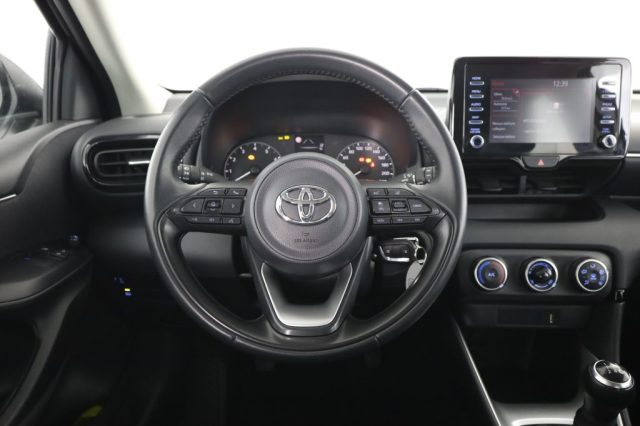 TOYOTA Yaris usata 5