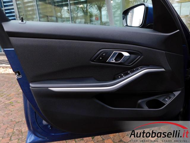 BMW 320 usata, con Sensore di pioggia