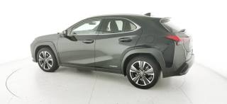LEXUS UX 250h usata, con MP3