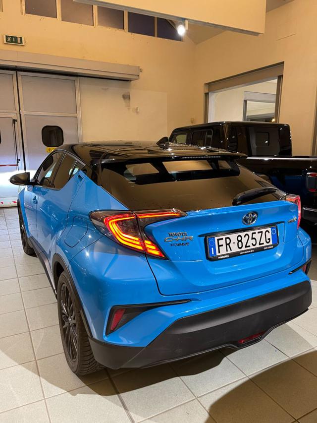 TOYOTA C-HR usata, con Sistema di navigazione