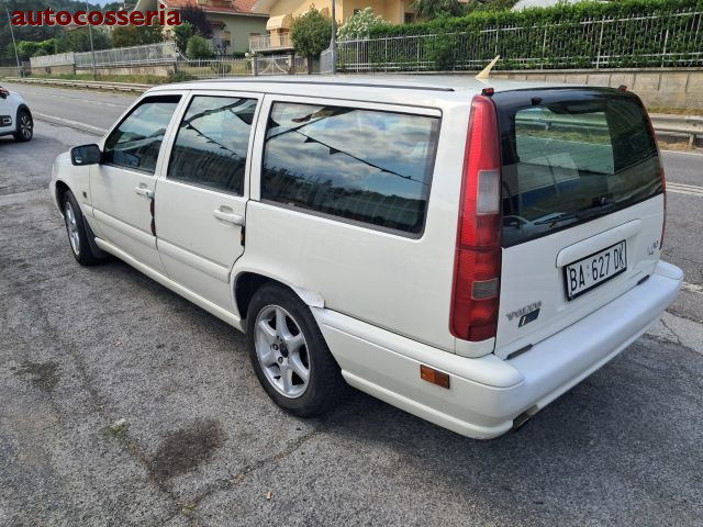 VOLVO V70 usata 0