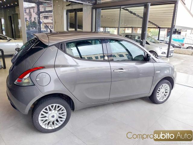 LANCIA Ypsilon usata, con Alzacristalli elettrici