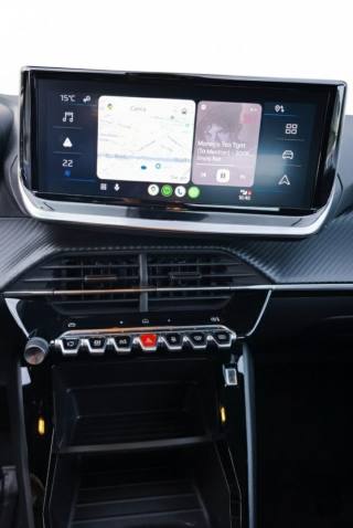 PEUGEOT 2008 usata, con Chiusura centralizzata