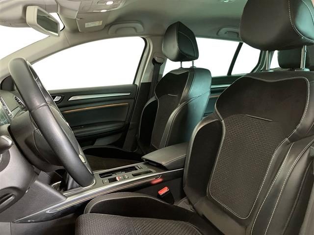RENAULT Megane usata 9