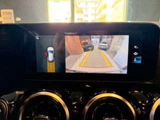 MERCEDES-BENZ GLA 200 usata, con Fendinebbia