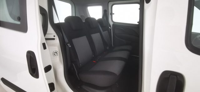 FIAT Doblo usata 32