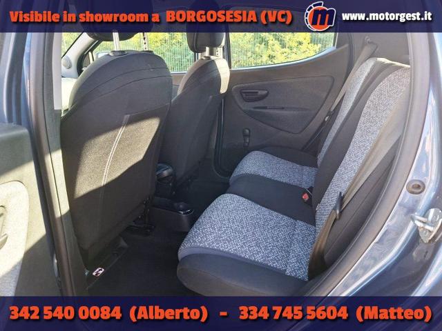 LANCIA Ypsilon usata, con Park Distance Control