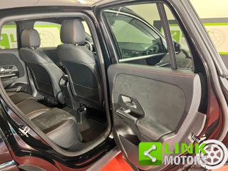 MERCEDES-BENZ GLA 200 usata, con USB
