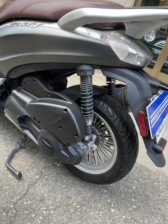 PIAGGIO Beverly 300 i.e. usata 2