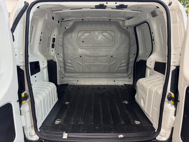 FIAT Fiorino usata, con Volante multifunzione