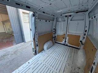 OPEL Movano usata, con Chiusura centralizzata