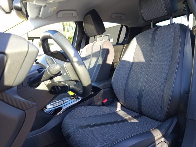 PEUGEOT 208 usata, con ESP