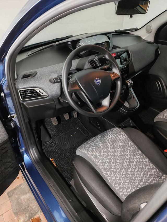 LANCIA Ypsilon usata, con Chiusura centralizzata