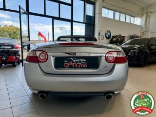 JAGUAR XK usata, con Alzacristalli elettrici