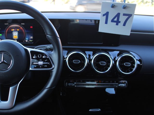 MERCEDES-BENZ A 250 usata, con Touch screen