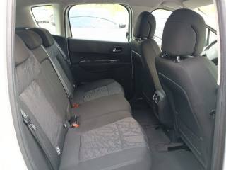 PEUGEOT 3008 usata, con Volante in pelle