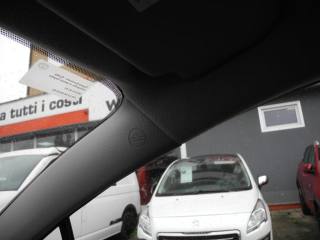 TOYOTA Yaris usata, con Airbag testa