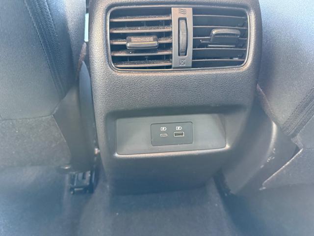 NISSAN Qashqai usata, con Sensori di parcheggio posteriori