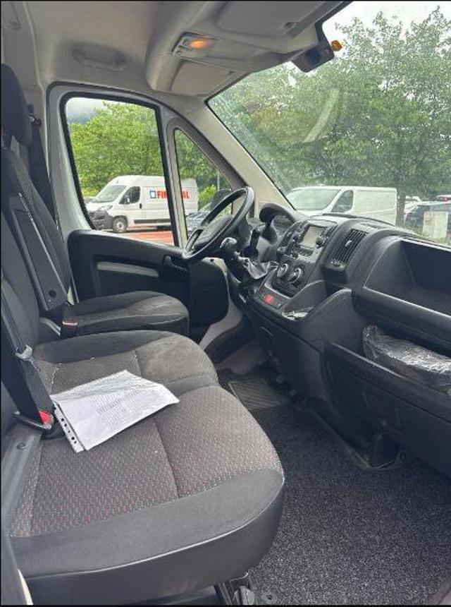 PEUGEOT Boxer usata, con Boardcomputer