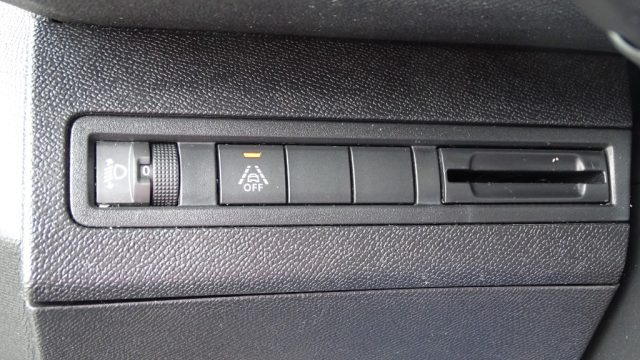 PEUGEOT 5008 usata 91