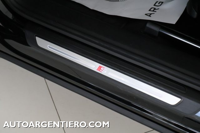 AUDI Q5 usata, con Chiusura centralizzata