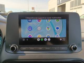 HYUNDAI Kona usata, con USB