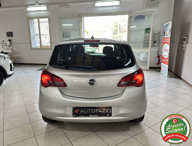 OPEL Corsa usata, con ESP
