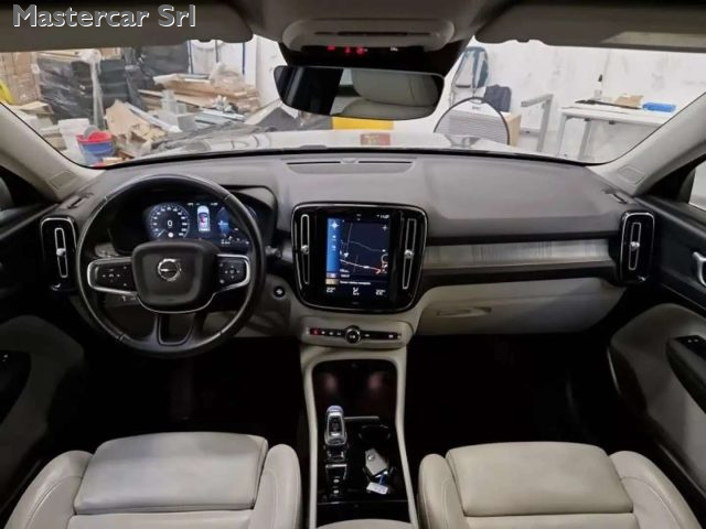 VOLVO XC40 usata, con Airbag laterali