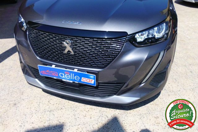 PEUGEOT 2008 usata, con Luci diurne