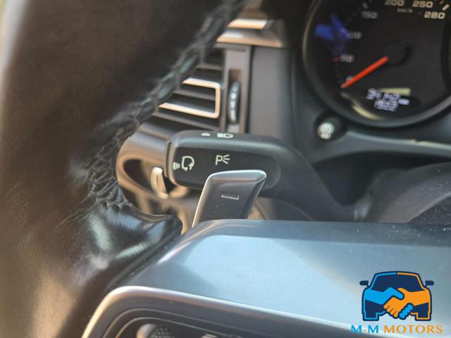 PORSCHE Macan usata, con Bluetooth
