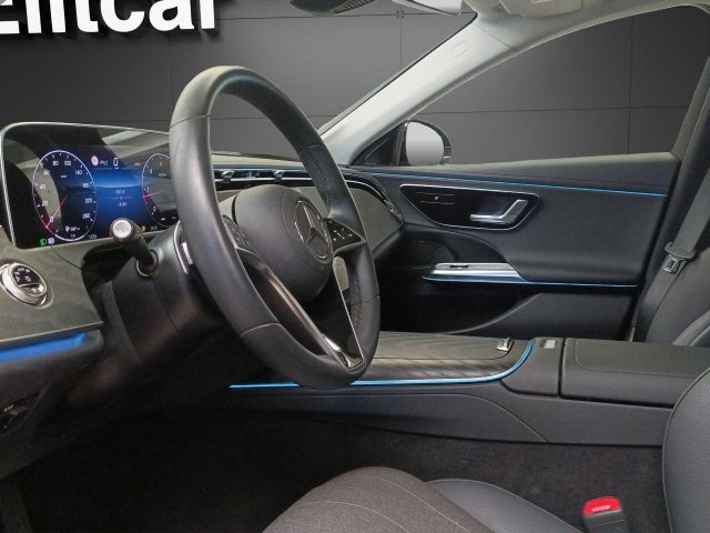 MERCEDES-BENZ E 220 usata, con ESP