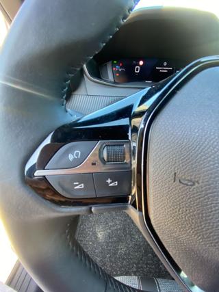 PEUGEOT 2008 usata, con ESP