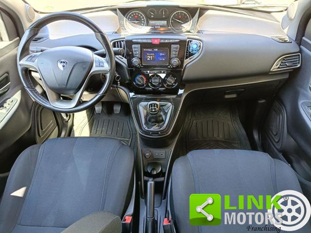 LANCIA Ypsilon usata, con Volante in pelle