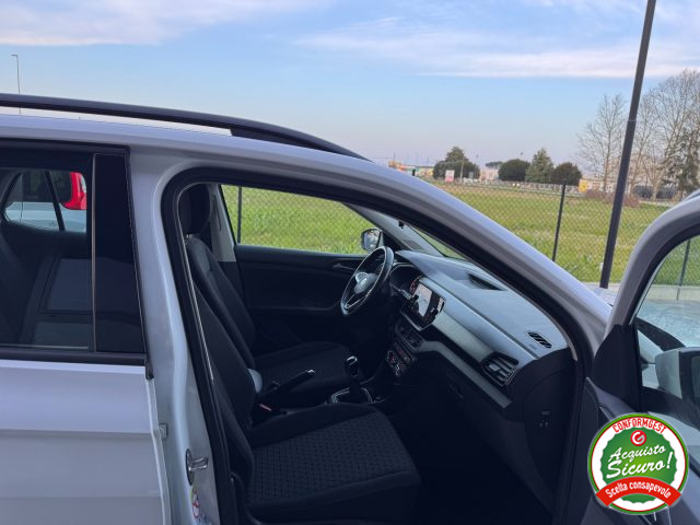 VOLKSWAGEN T-Cross usata, con Park Distance Control