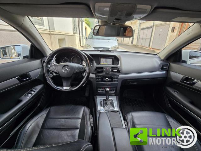 MERCEDES-BENZ E 220 usata, con Sedile posteriore sdoppiato