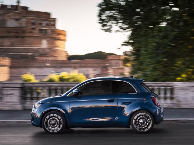 FIAT 500e usata, con ABS