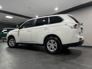 MITSUBISHI Outlander usata, con Alzacristalli elettrici